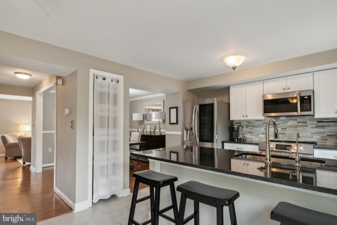 WATERSIDE - Residential