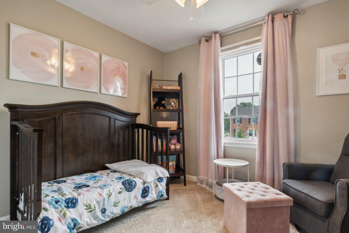 WATERSIDE - Residential