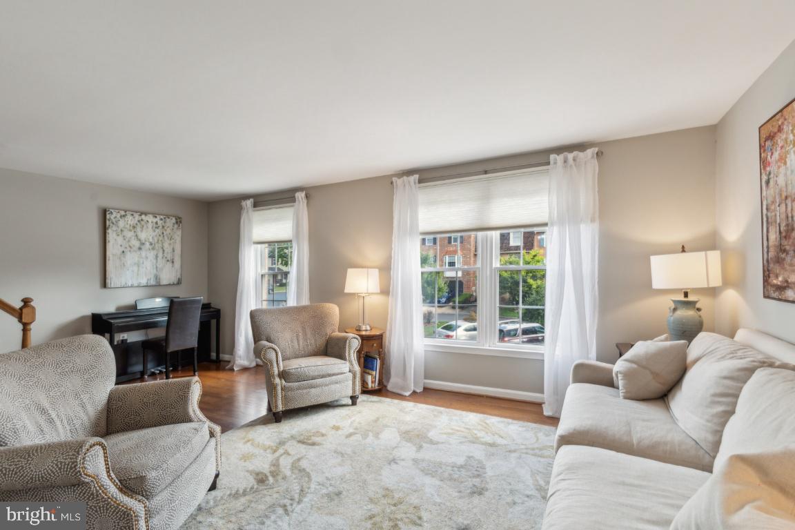 WATERSIDE - Residential