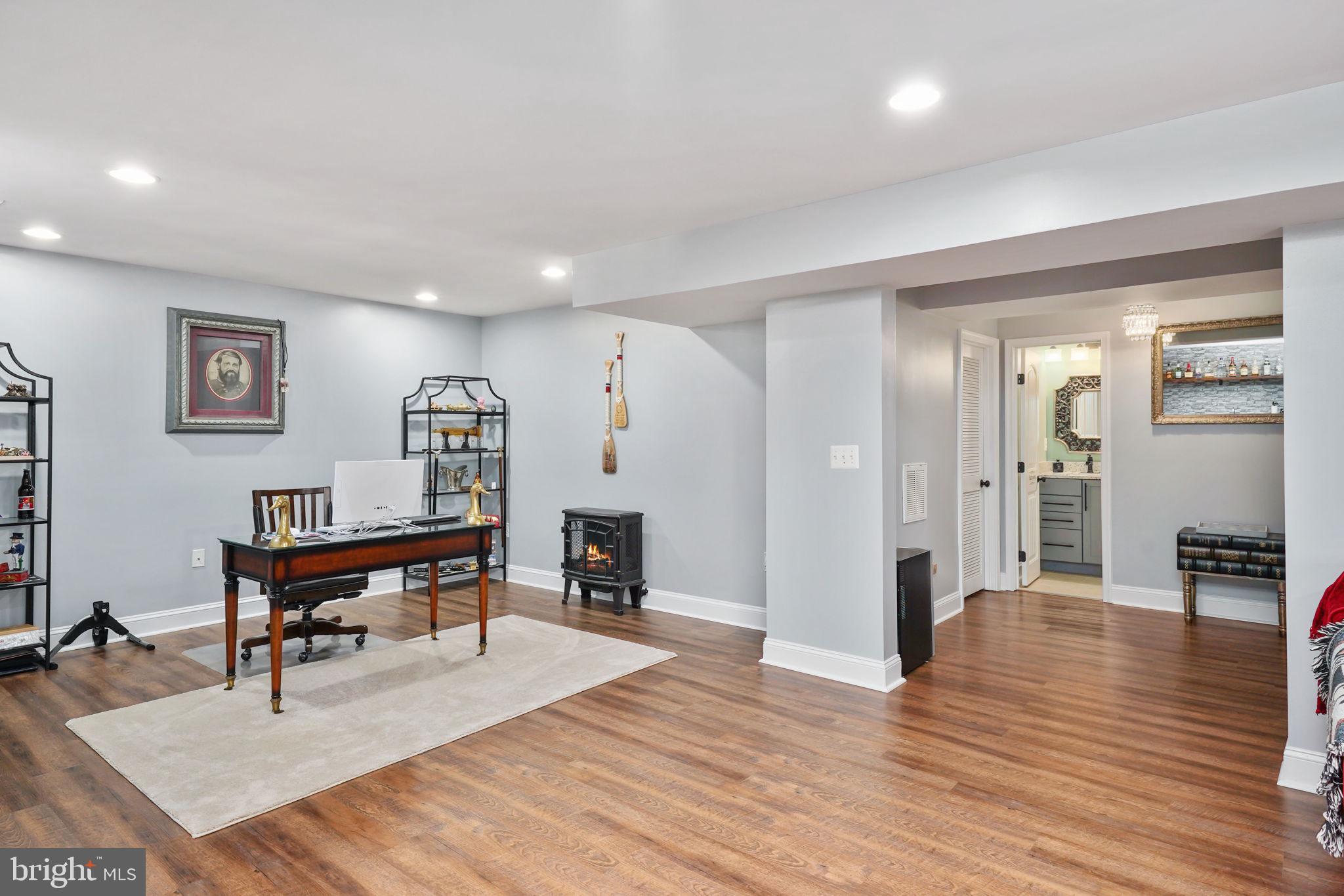 LANSDOWNE - Residential