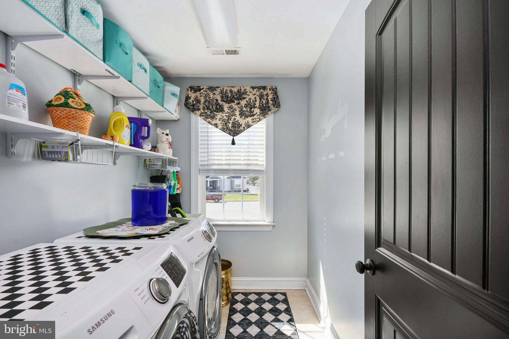 LANSDOWNE - Residential