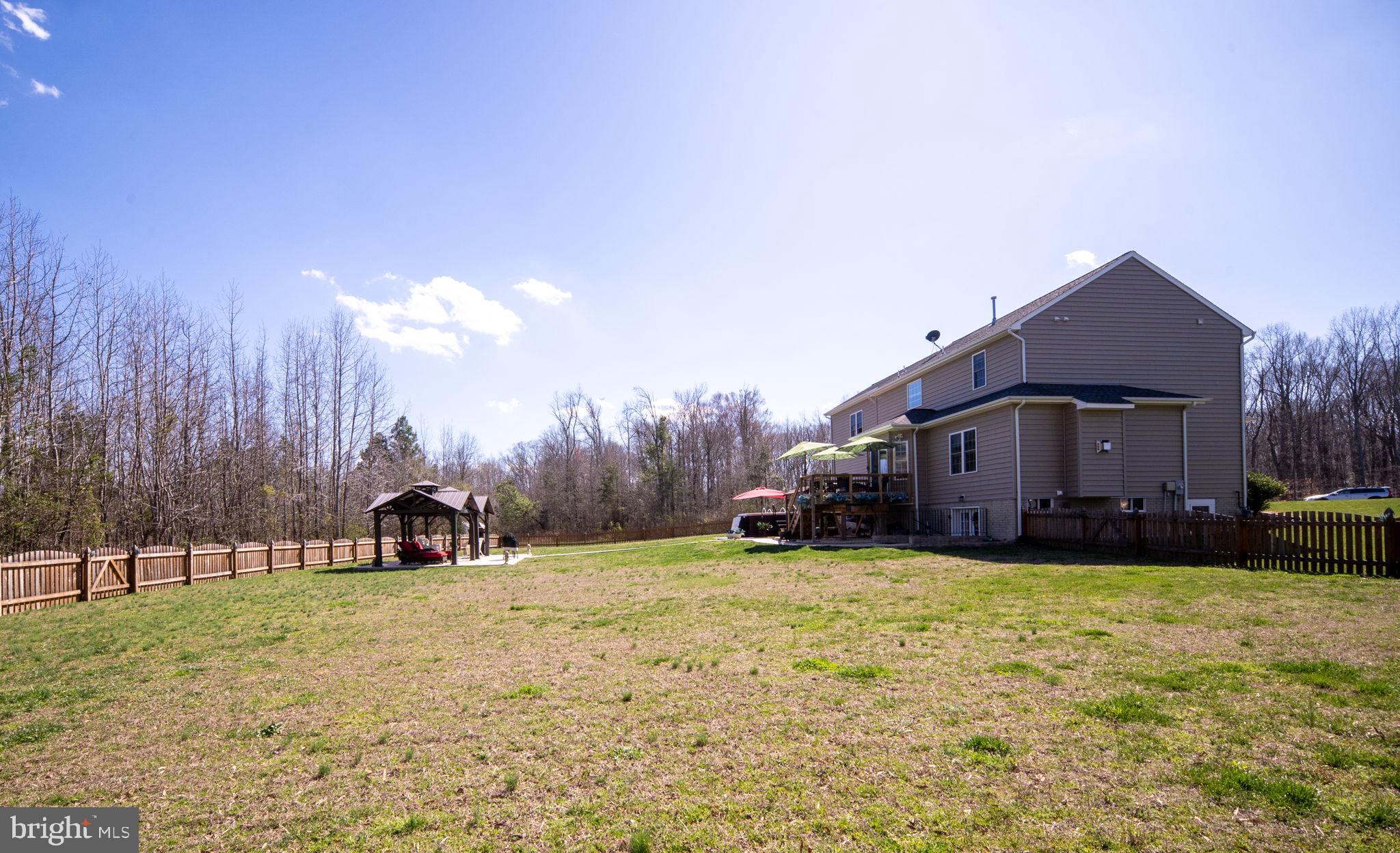 LANSDOWNE - Residential