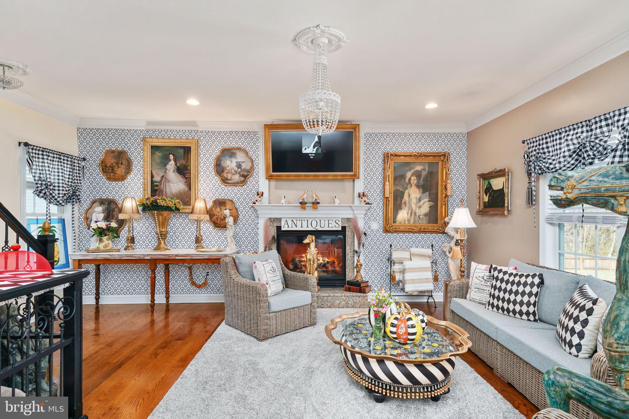 LANSDOWNE - Residential