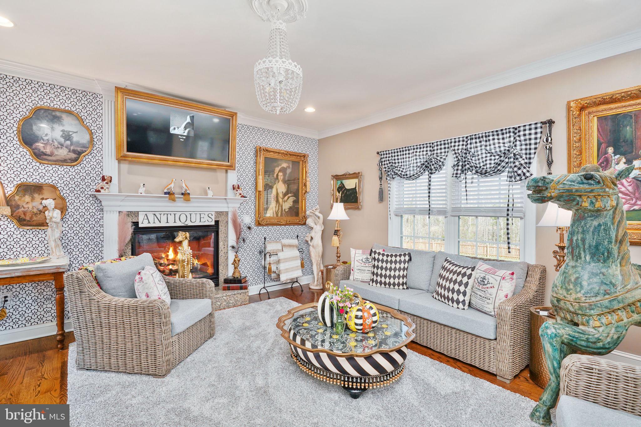 LANSDOWNE - Residential