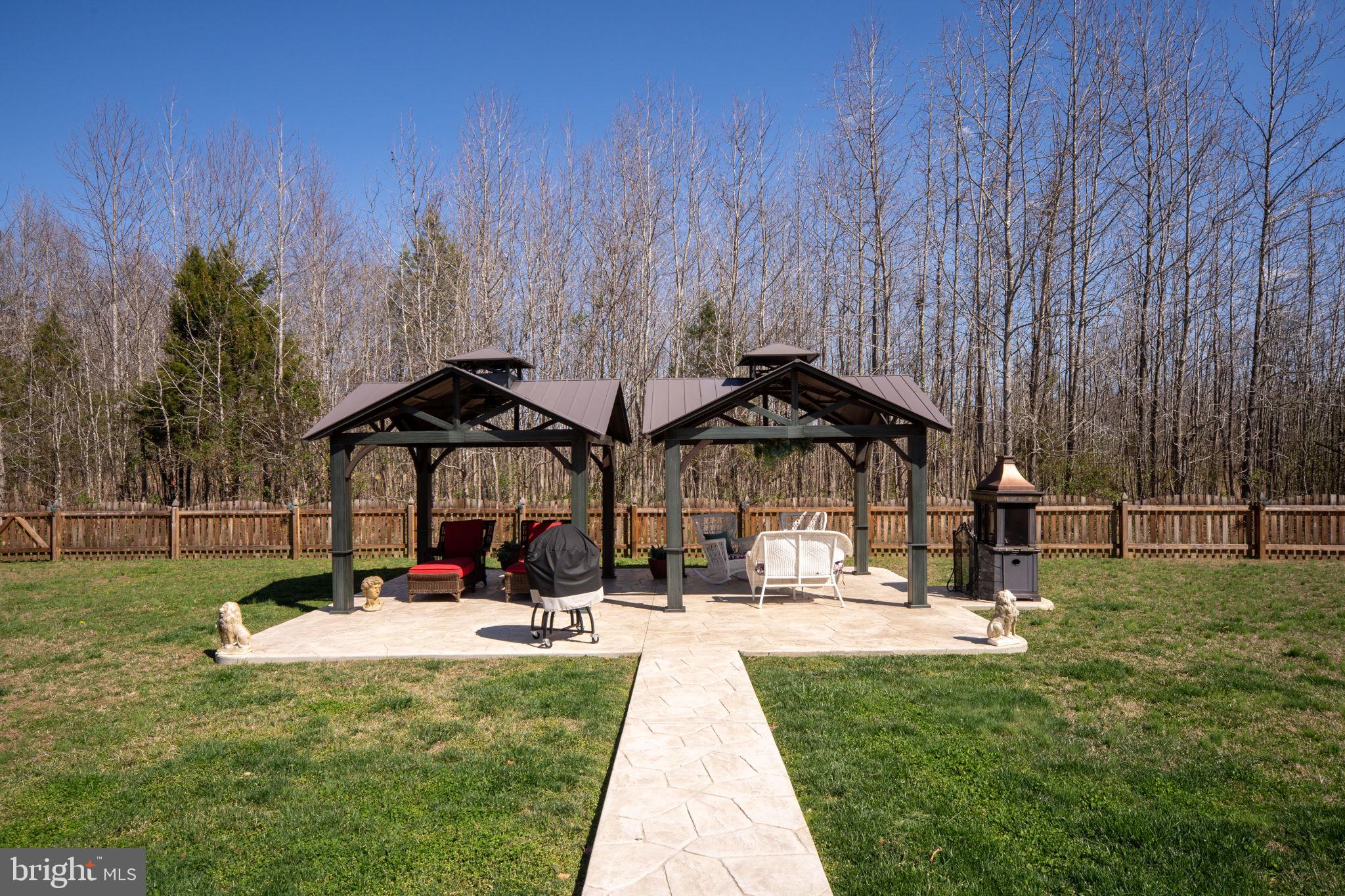 LANSDOWNE - Residential