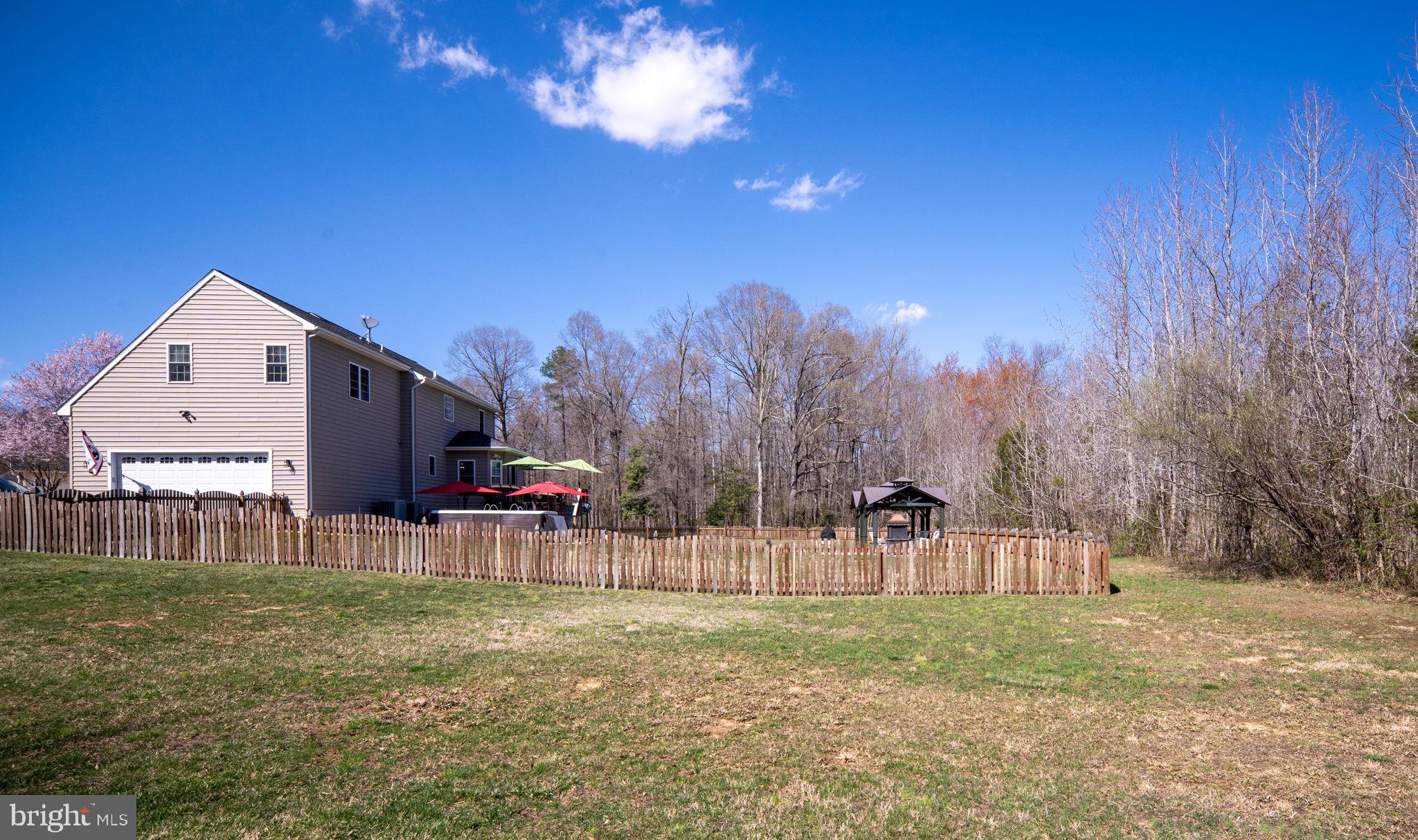 LANSDOWNE - Residential