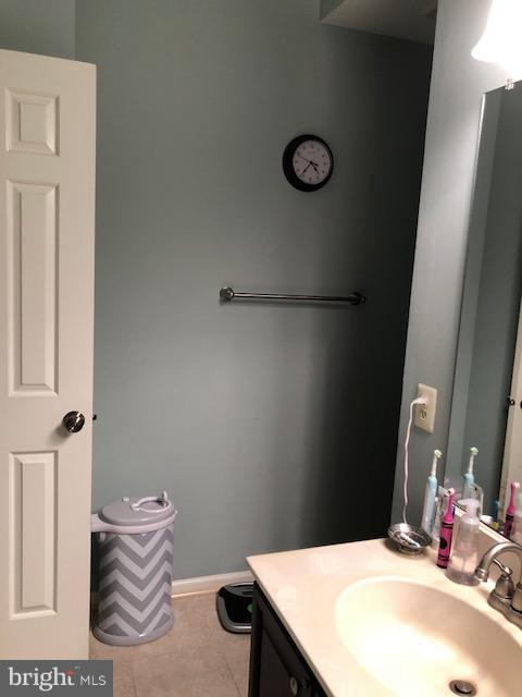 WELLINGTON COMMONS - Residential Lease