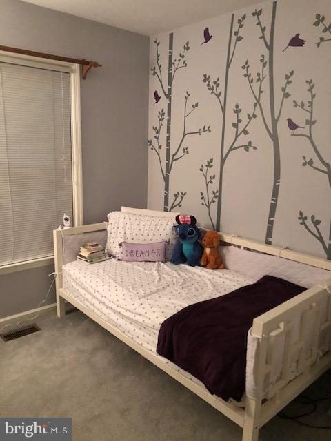 WELLINGTON COMMONS - Residential Lease