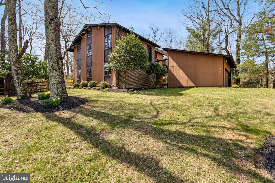 2700 BERRYLAND DRIVE