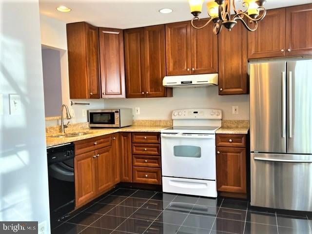 10903 TUCKERMAN HILL LANE