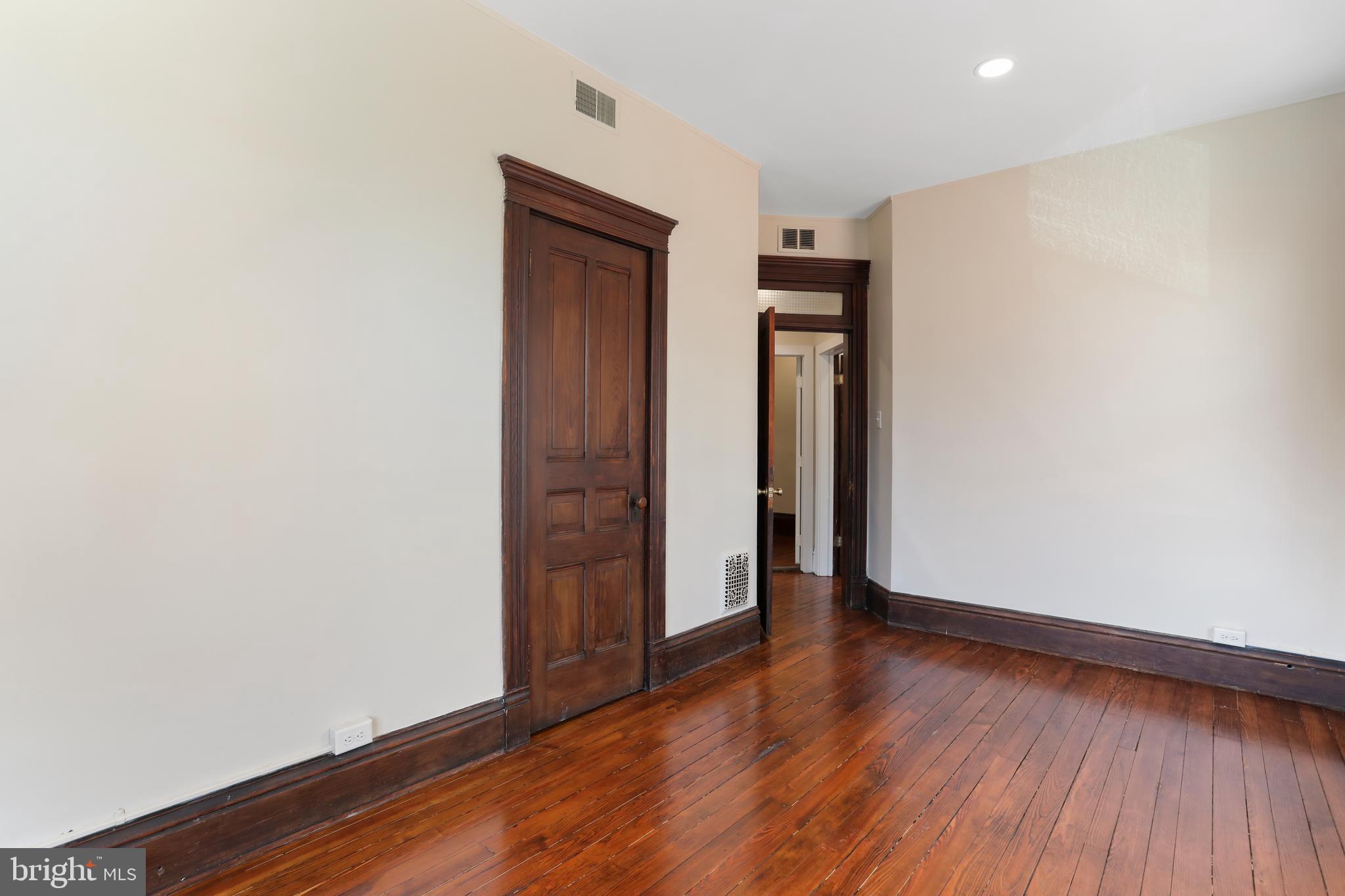 CITY OF MARTINSBURG - Commercial Lease