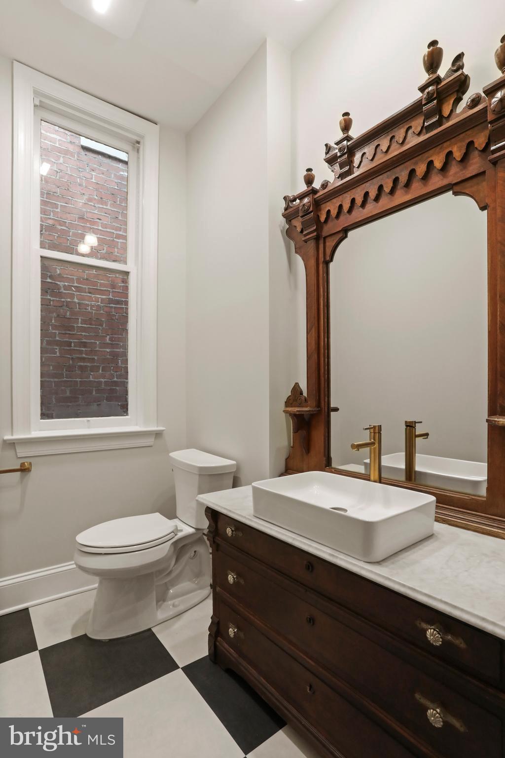 CITY OF MARTINSBURG - Commercial Lease