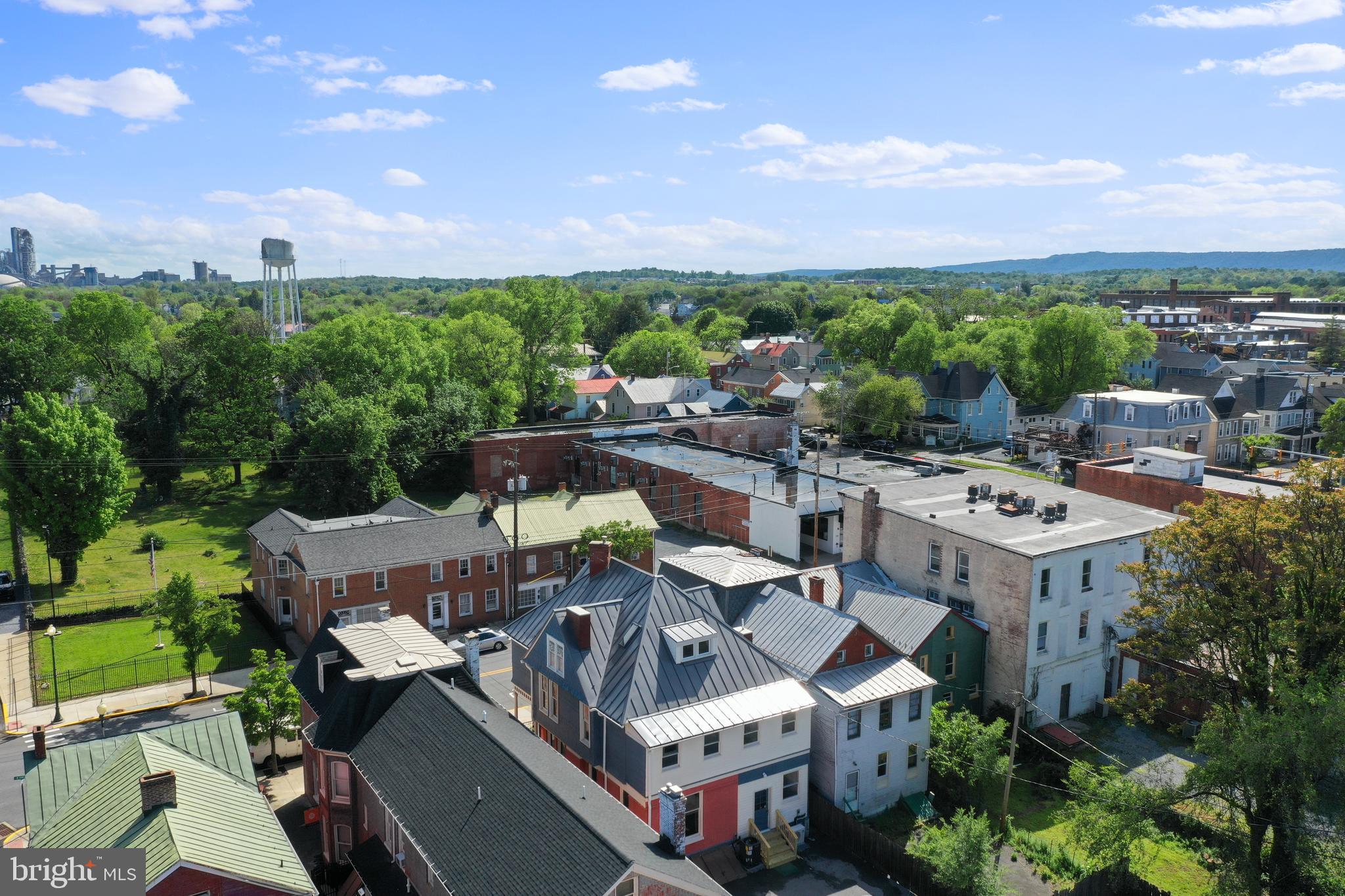 CITY OF MARTINSBURG - Commercial Lease