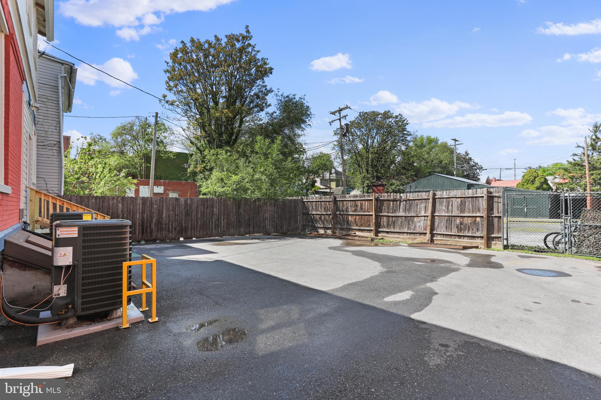 CITY OF MARTINSBURG - Commercial Lease