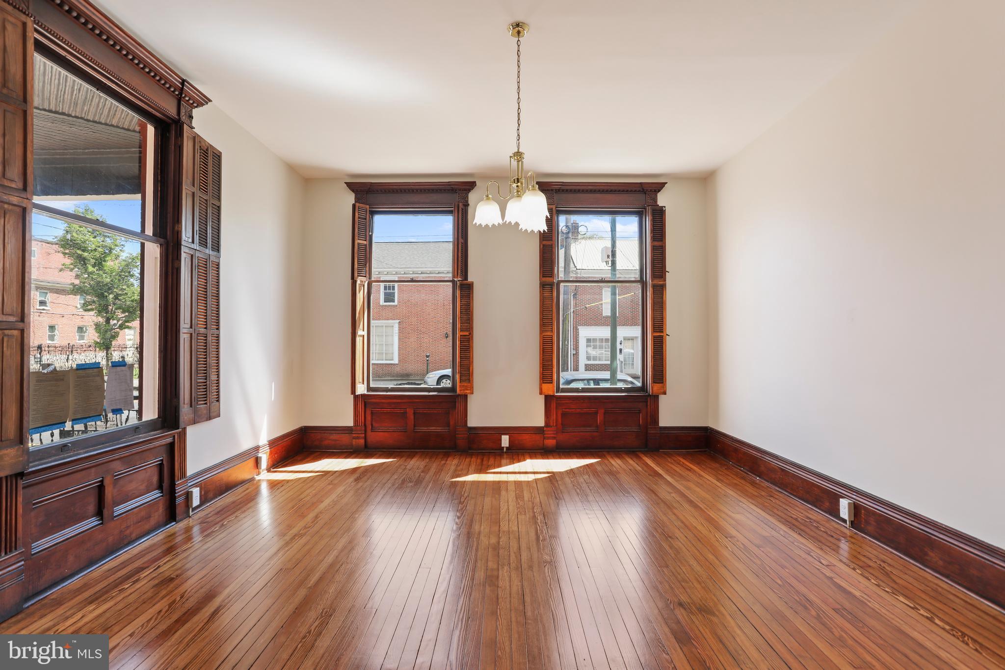 CITY OF MARTINSBURG - Commercial Lease