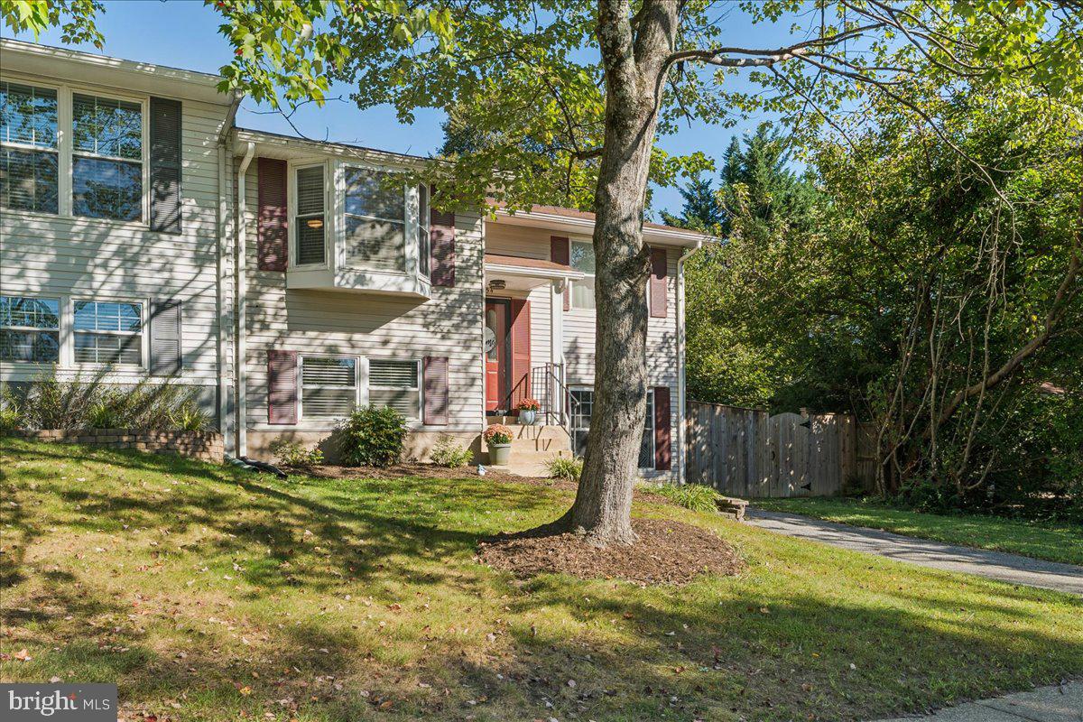 FOUR SEASONS ESTATES - Residential