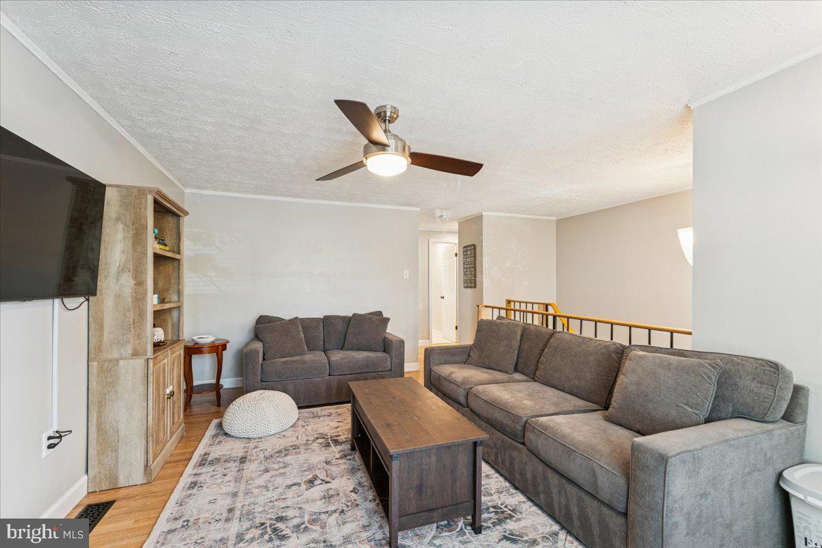 FOUR SEASONS ESTATES - Residential