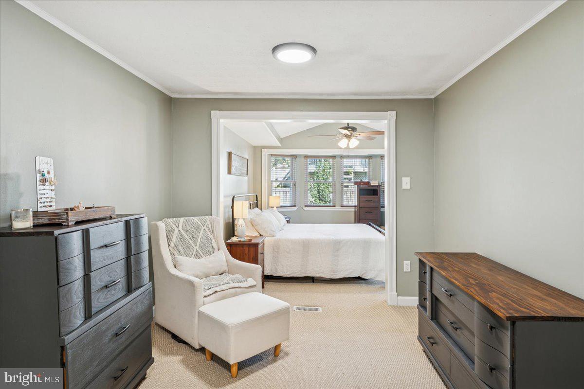 FOUR SEASONS ESTATES - Residential