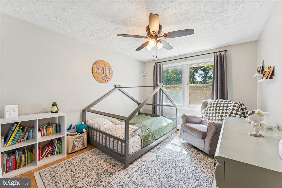 FOUR SEASONS ESTATES - Residential