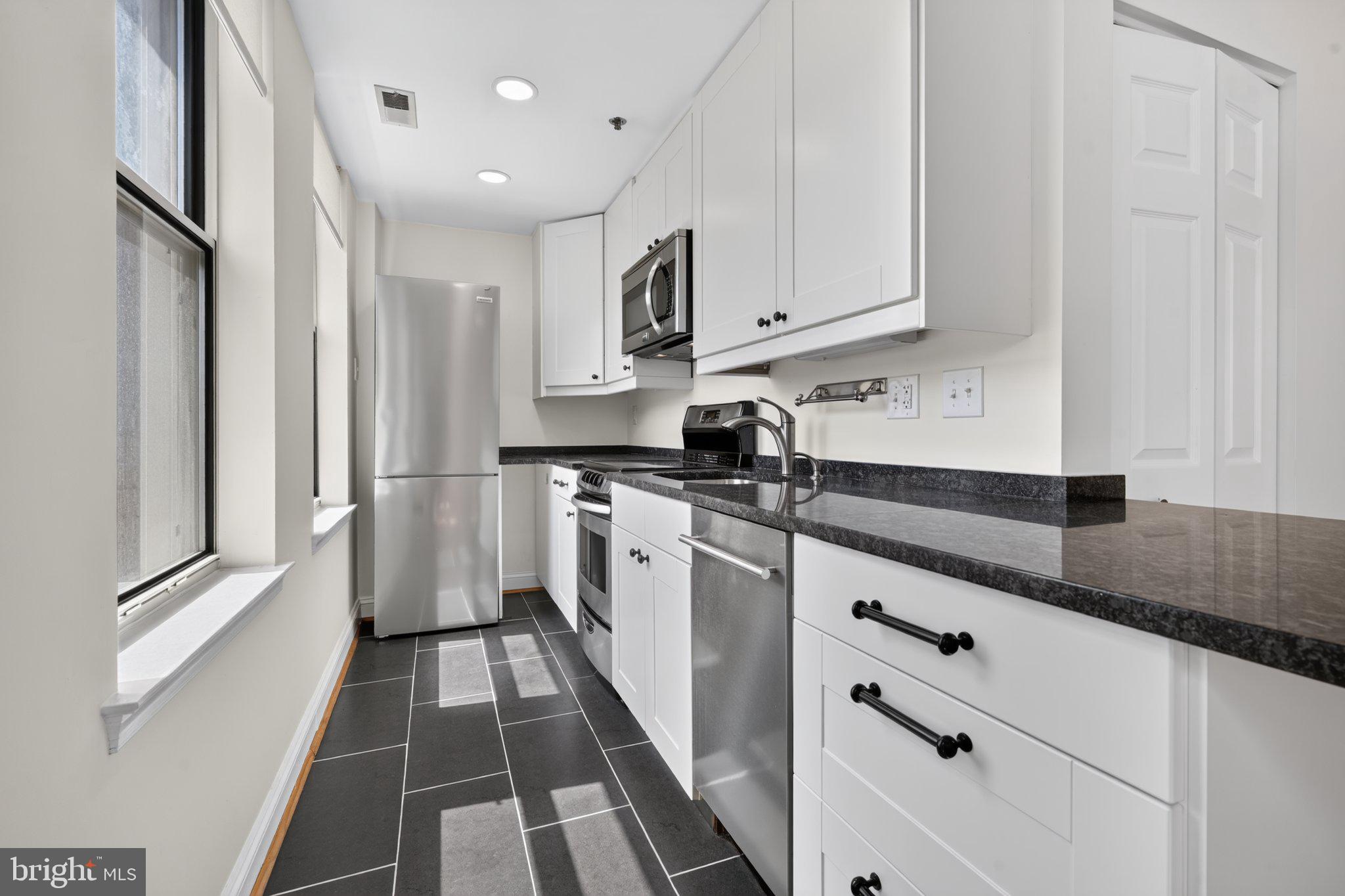 1621 T STREET NW 604