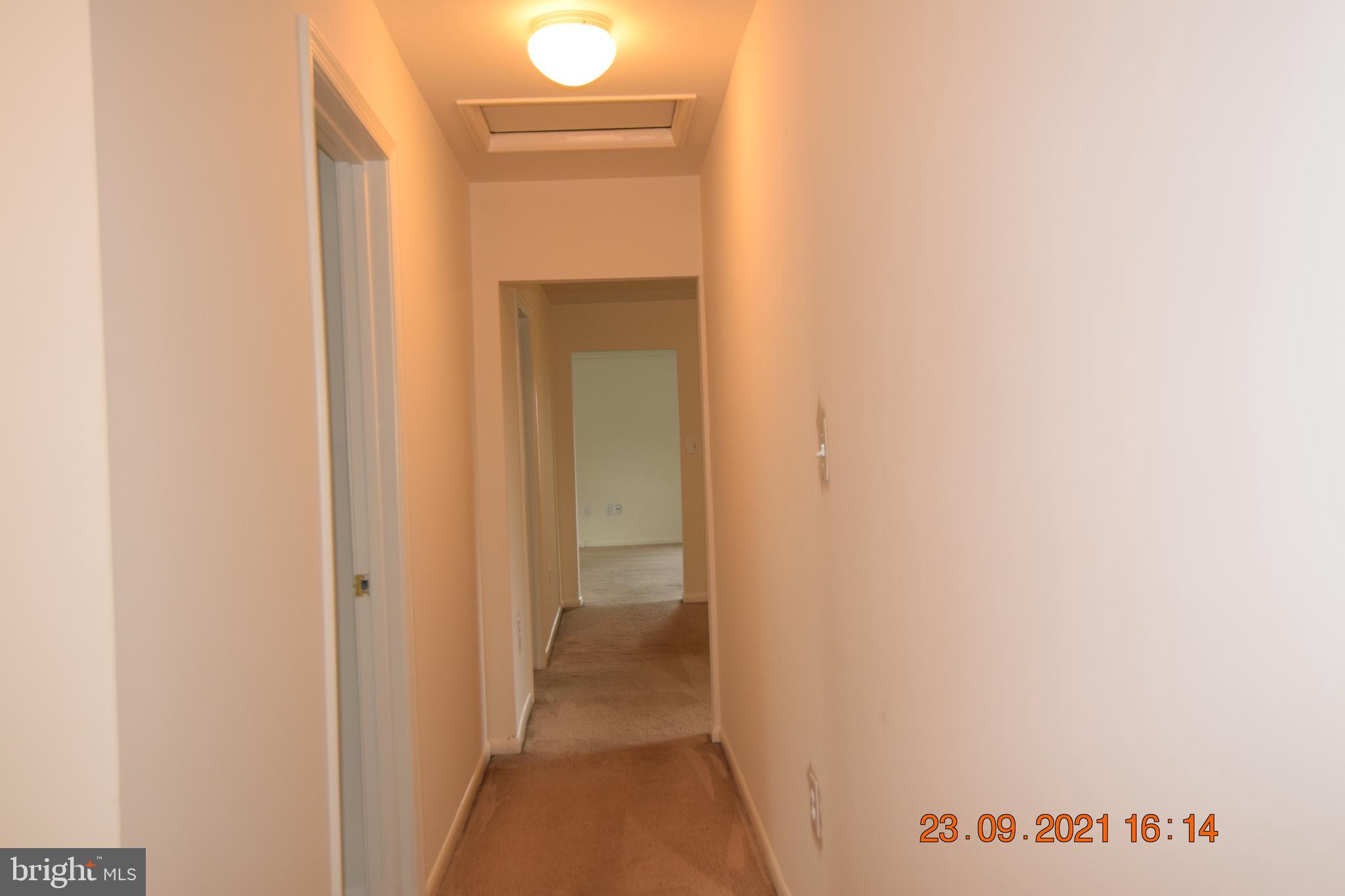 DAMASCUS OUTSIDE - Residential Lease