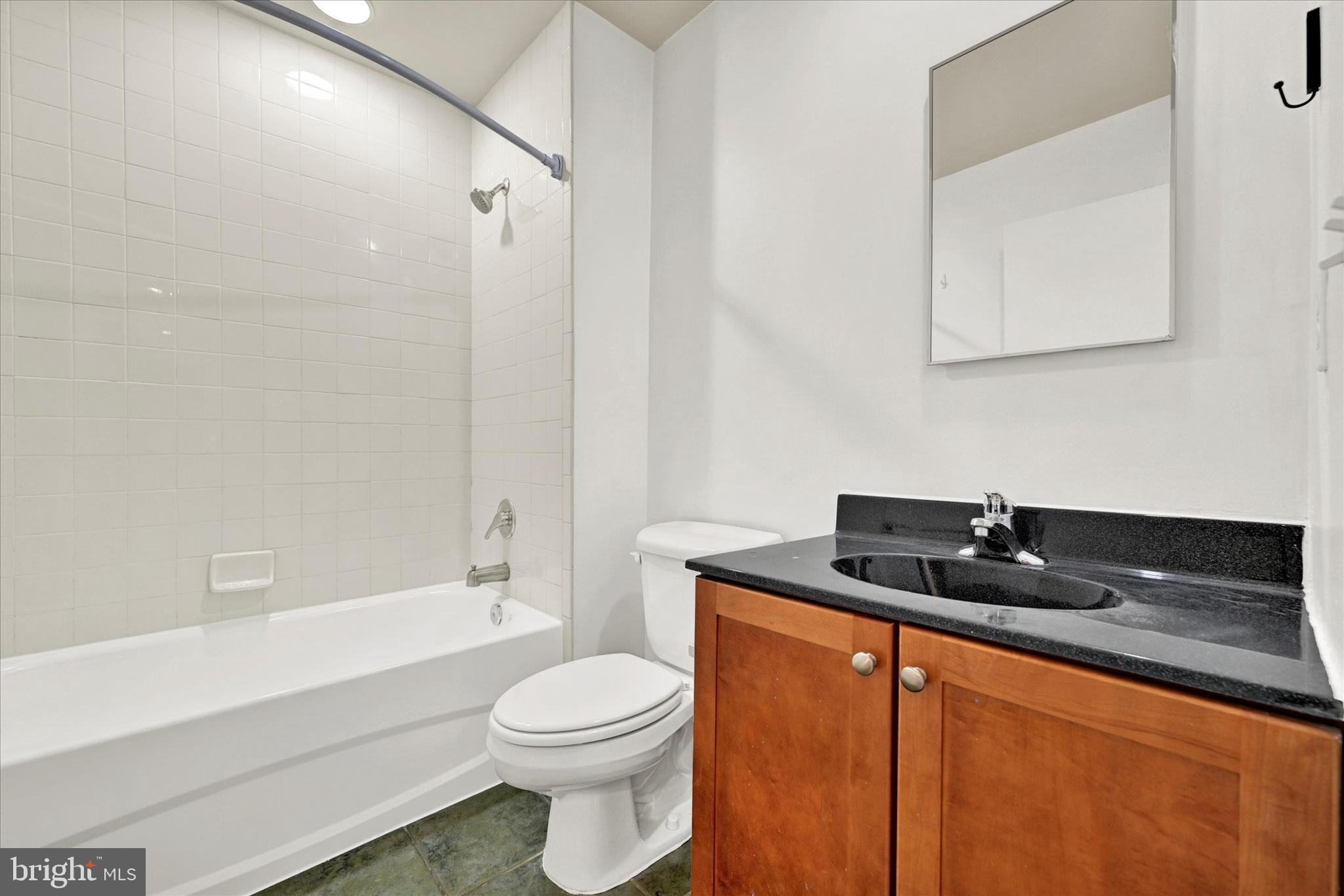 FEDERAL HILL HISTORIC DISTRICT - Residential Lease