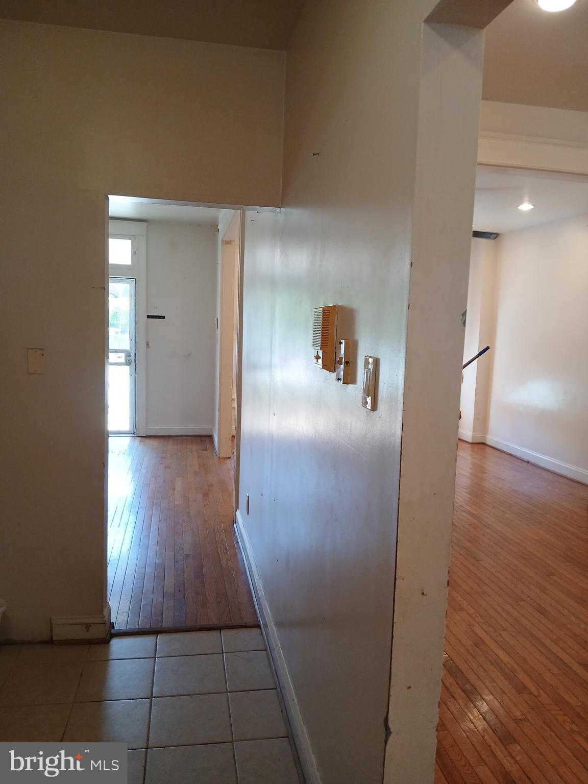 MONTEBELLO LAKE - Residential