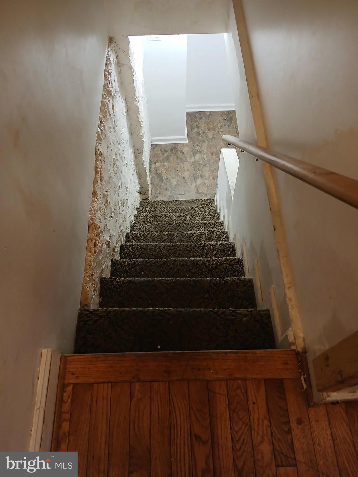 MONTEBELLO LAKE - Residential