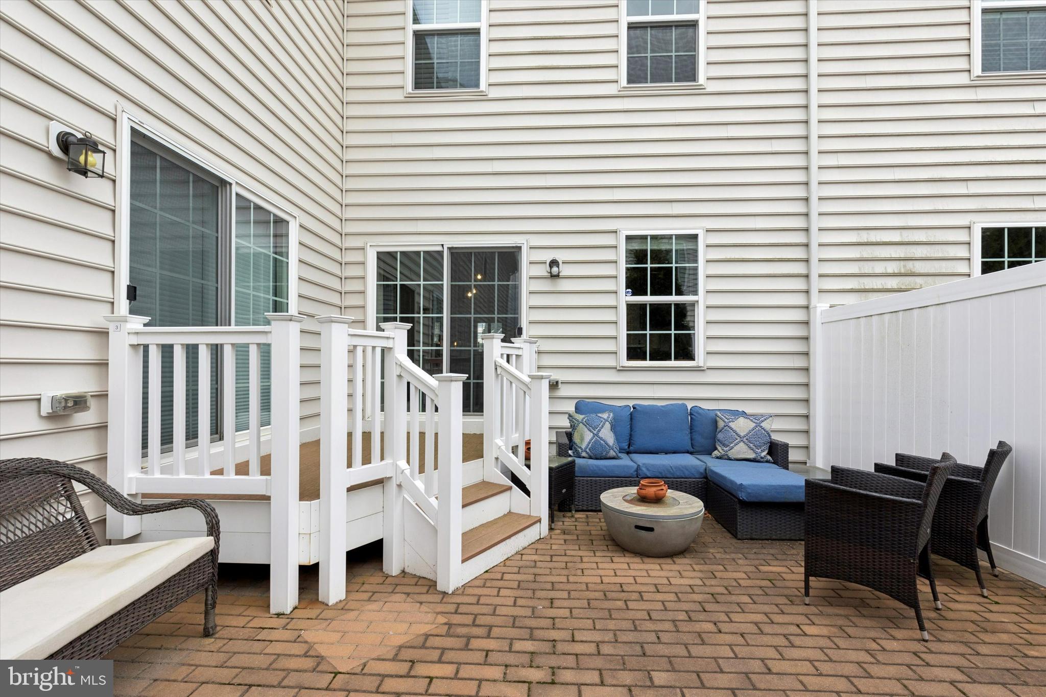 OVERLOOK AT CARRIAGE - Residential