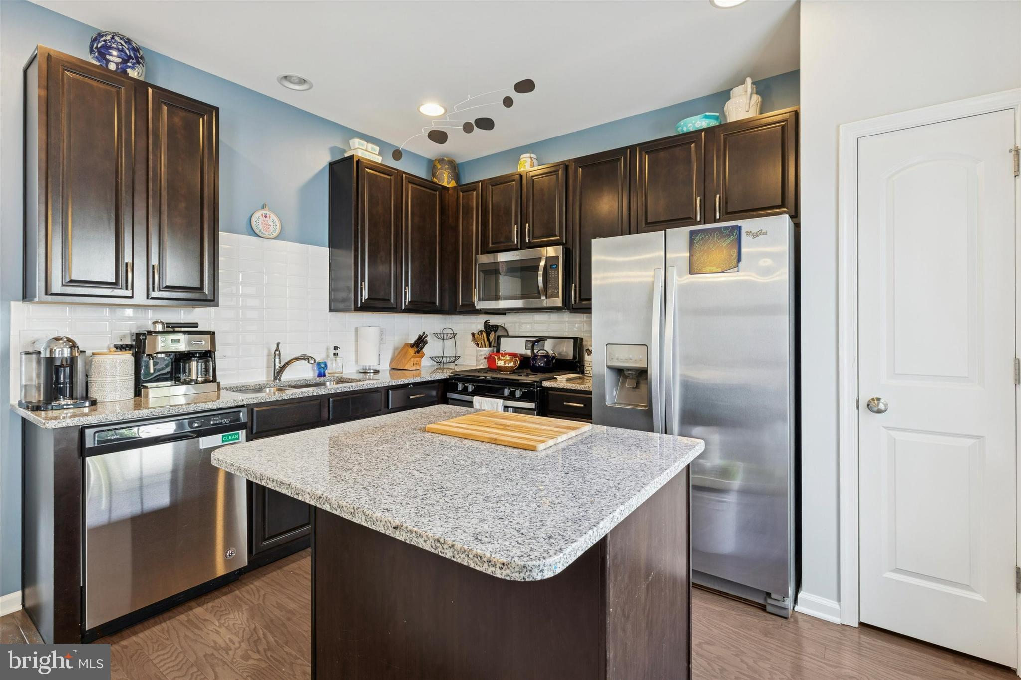 OVERLOOK AT CARRIAGE - Residential