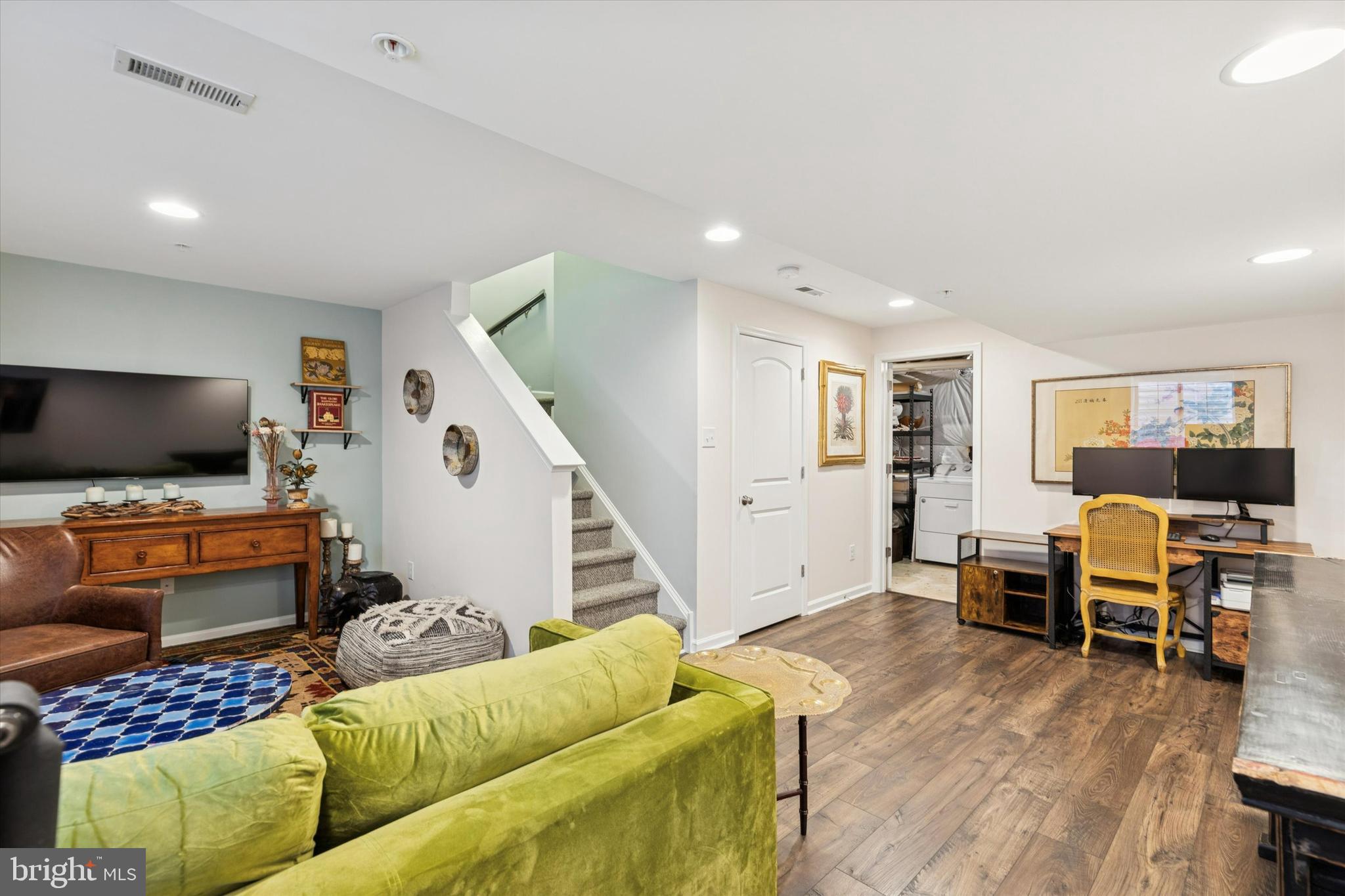 OVERLOOK AT CARRIAGE - Residential