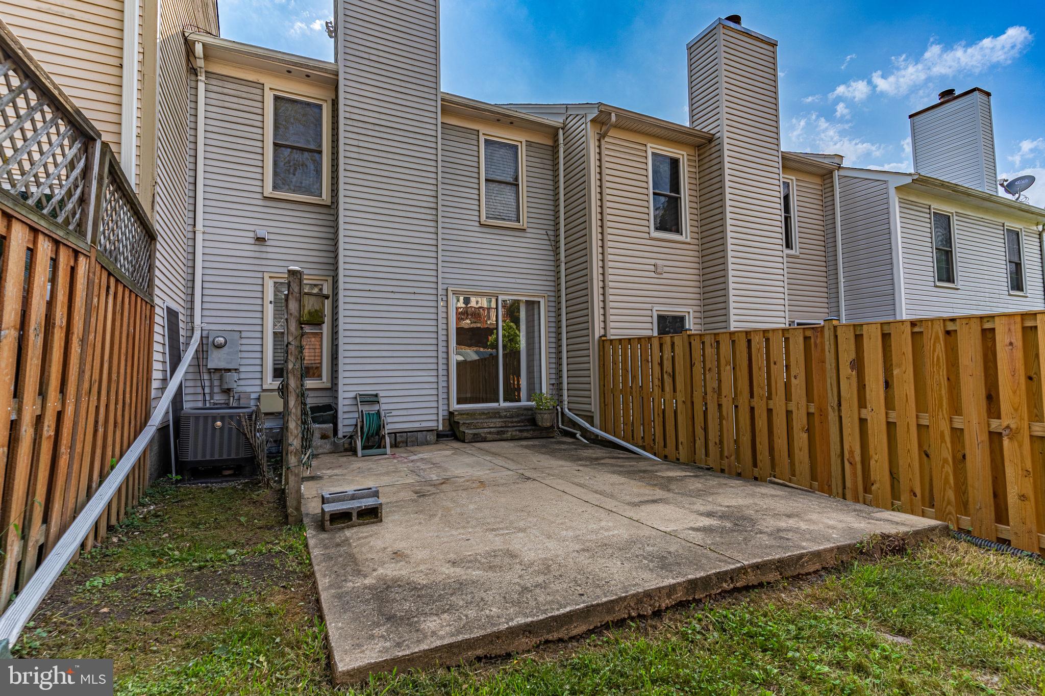 ROLLING FOREST - Residential Lease