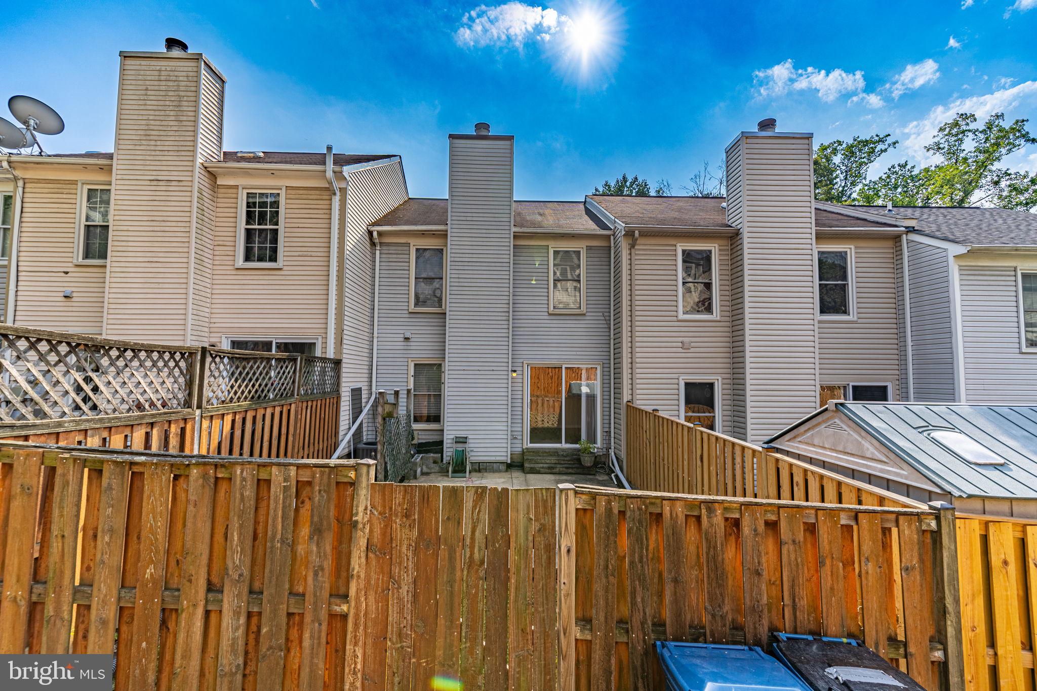 ROLLING FOREST - Residential Lease