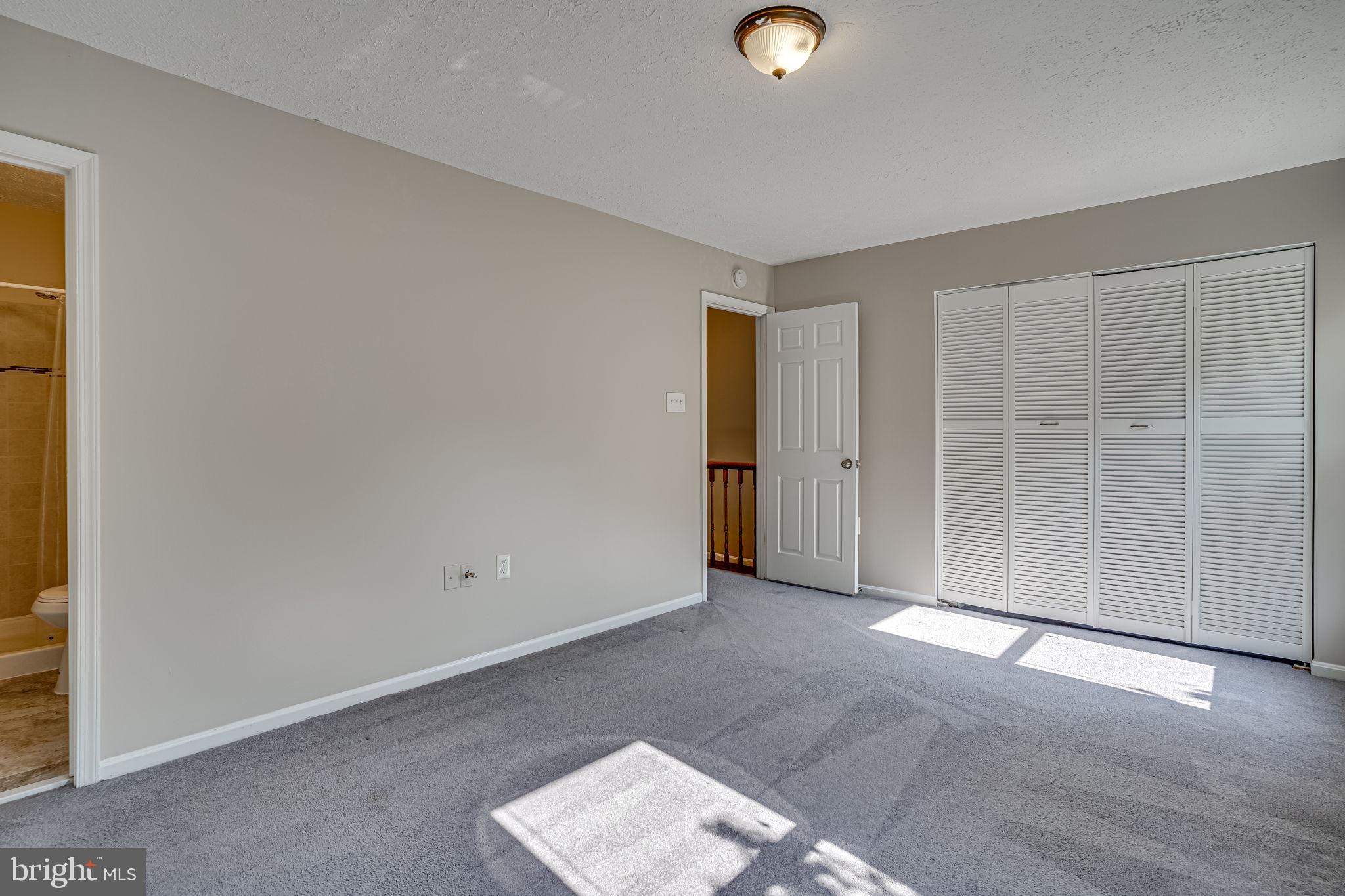 ROLLING FOREST - Residential Lease