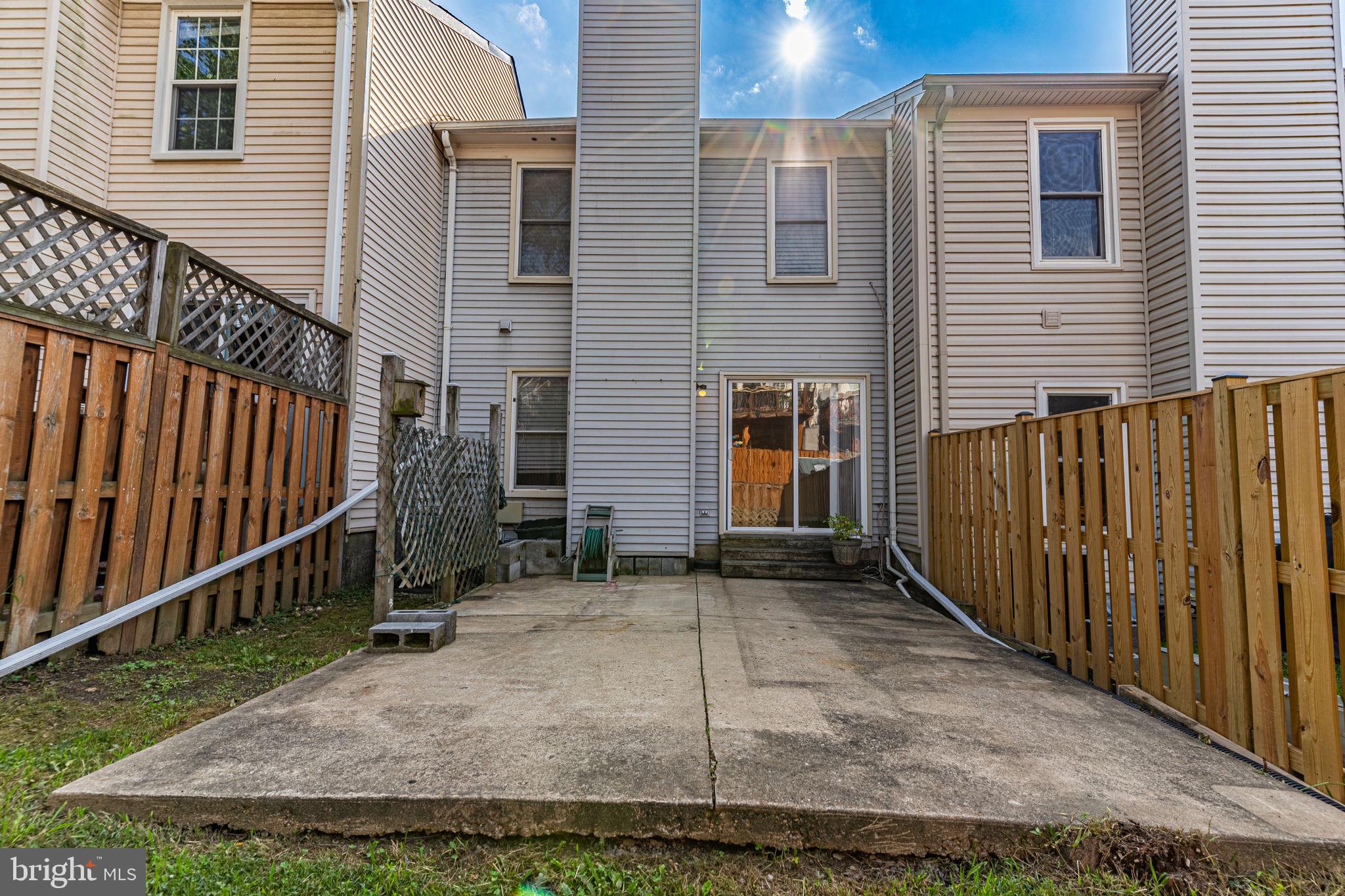 ROLLING FOREST - Residential Lease