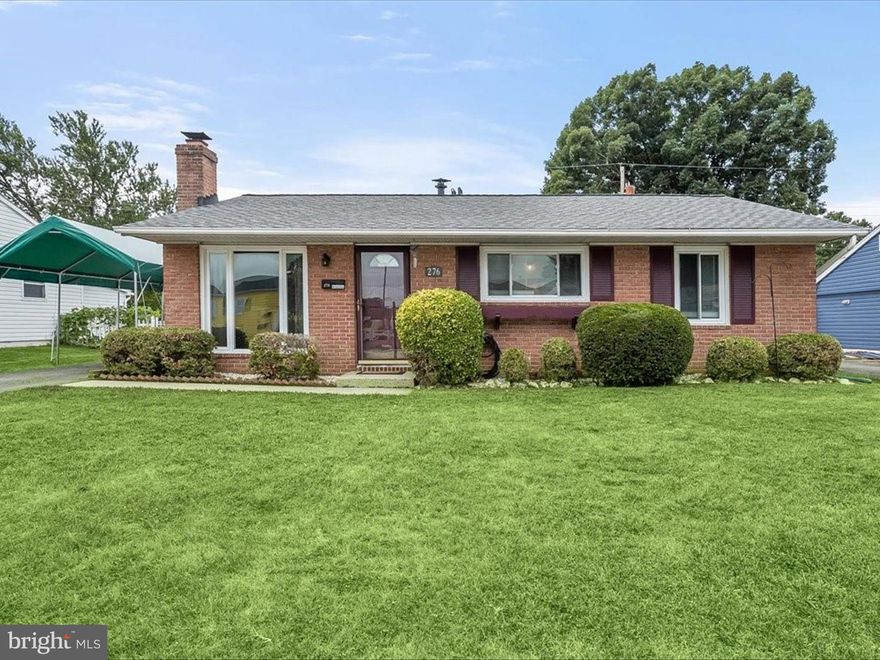 OFFER DEADLINE 8/05 6:00pm
Welcome to 276 Pinoak Lane, a picture-perfect rancher nestled in the heart of Frederick. This charming home features laminate plank flooring, arched doorway, and an expansive backyard. The living room is anchored by a cozy brick-profile fireplace, creating a warm and inviting atmosphere. The eat-in kitchen is well-equipped with ample cabinetry, a casual dining area, and a convenient laundry room. From here, you have easy access to the patio and fenced backyard, perfect for outdoor entertaining and relaxation.
Three spacious bedrooms and a full bath complete this wonderful home, offering comfort and convenience in a desirable location.