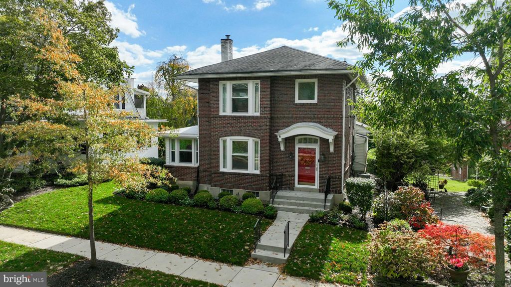 Photo of 1326 Cleveland Avenue, READING, PA 19610 (MLS # PABK2064482)