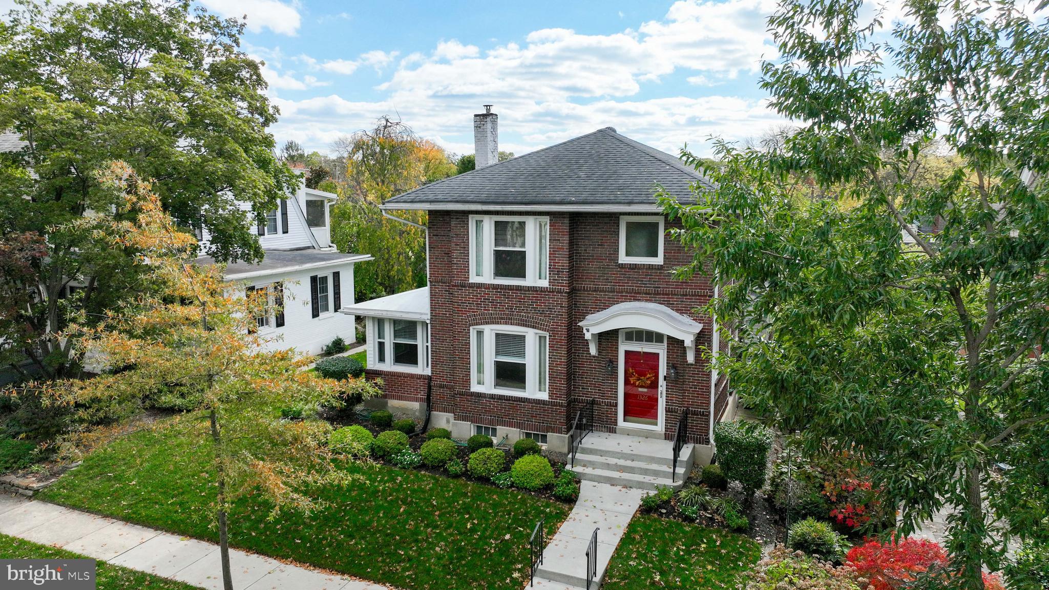 1326 CLEVELAND AVENUE