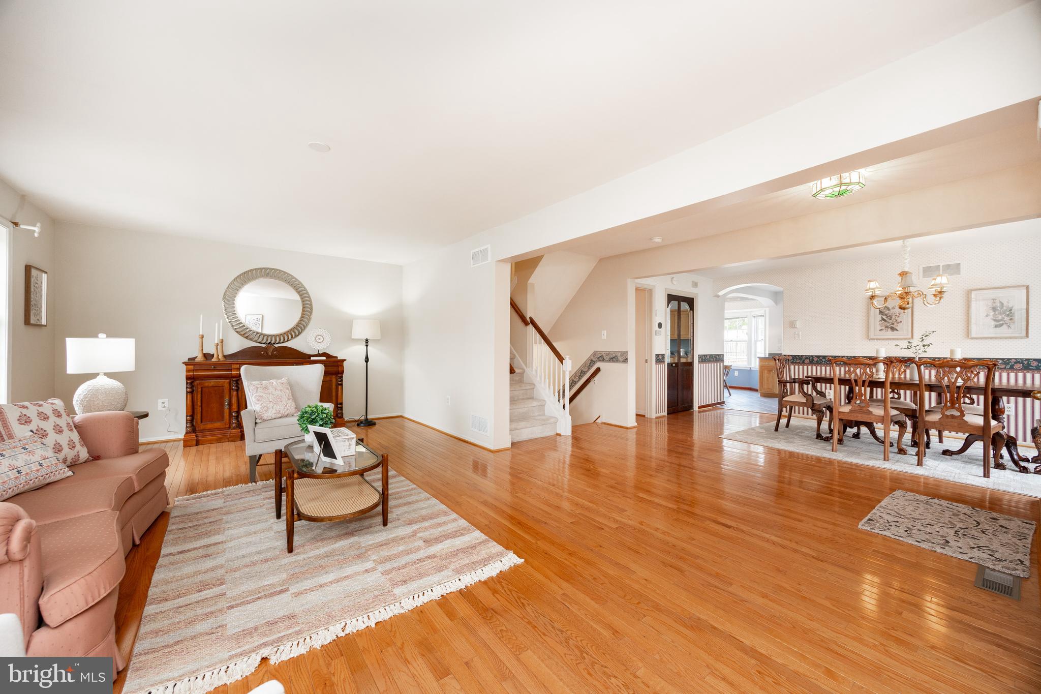 COLLEGE PARK - Residential