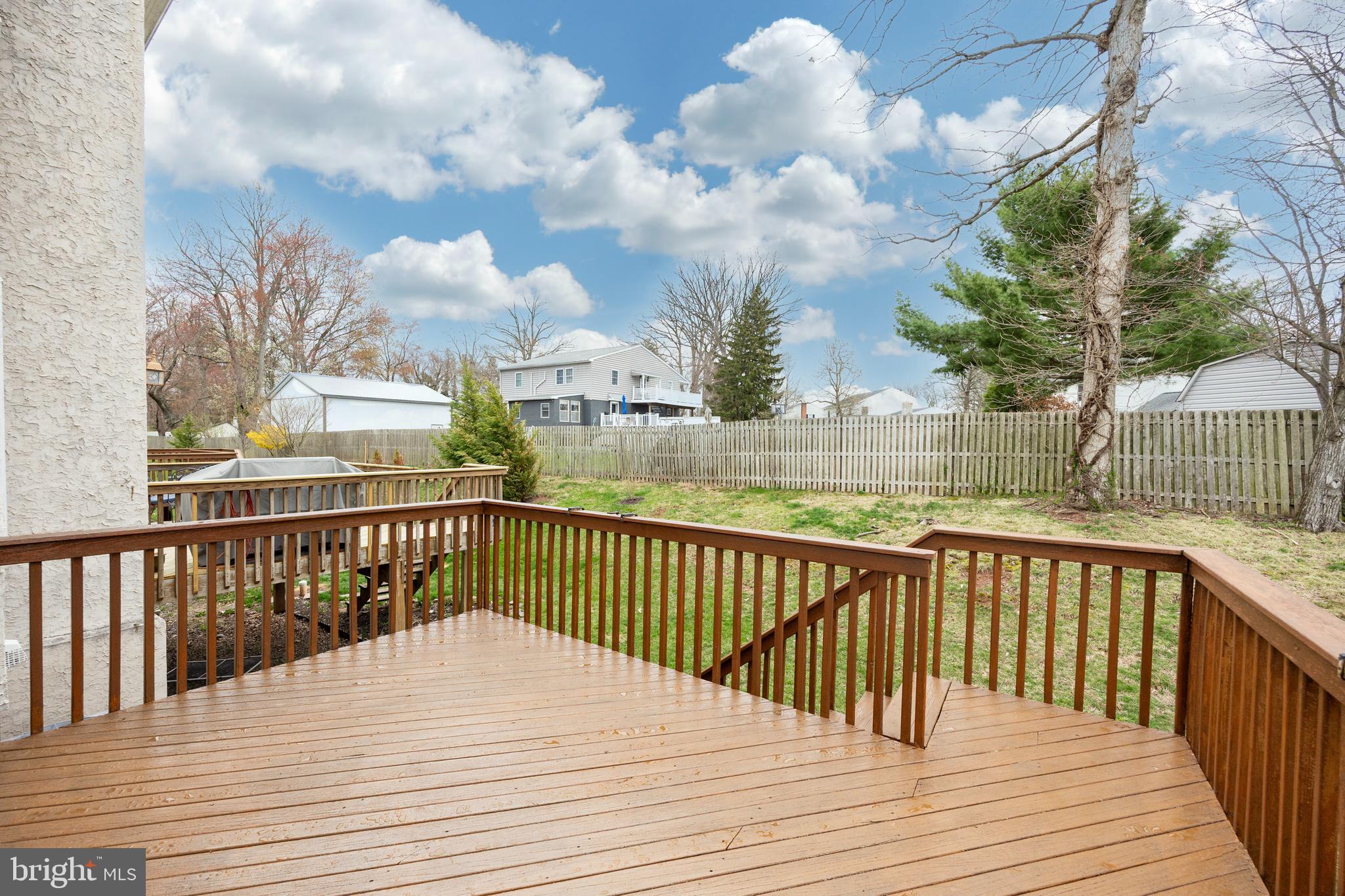 COLLEGE PARK - Residential