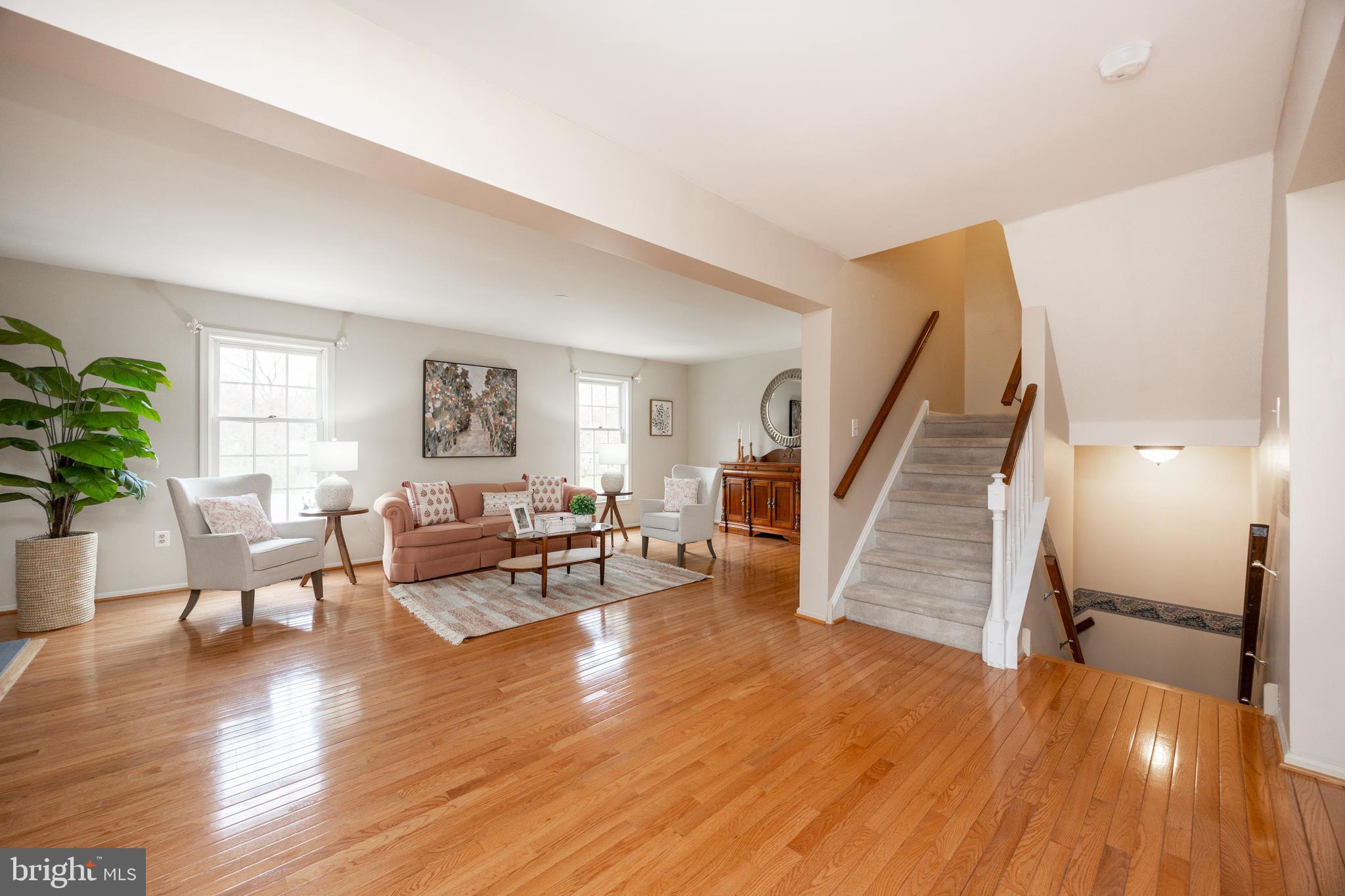 COLLEGE PARK - Residential