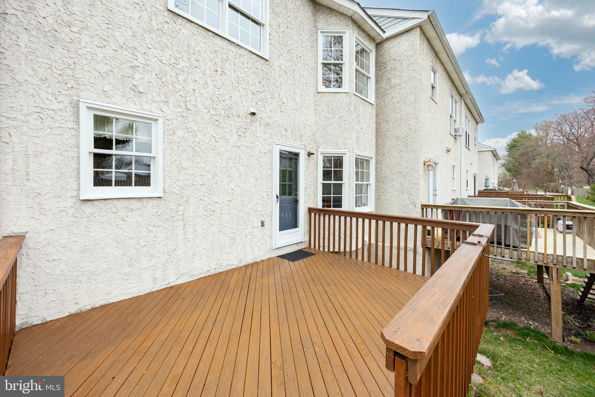 COLLEGE PARK - Residential