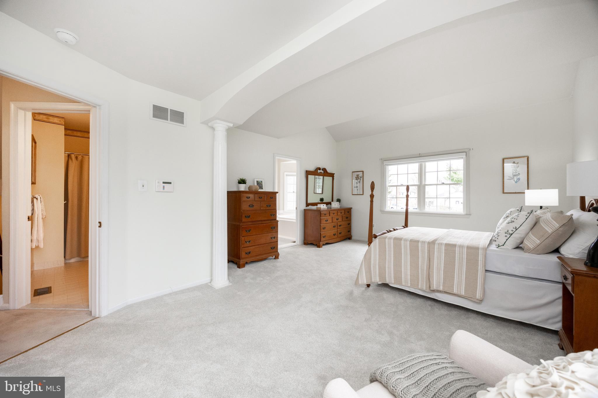 COLLEGE PARK - Residential