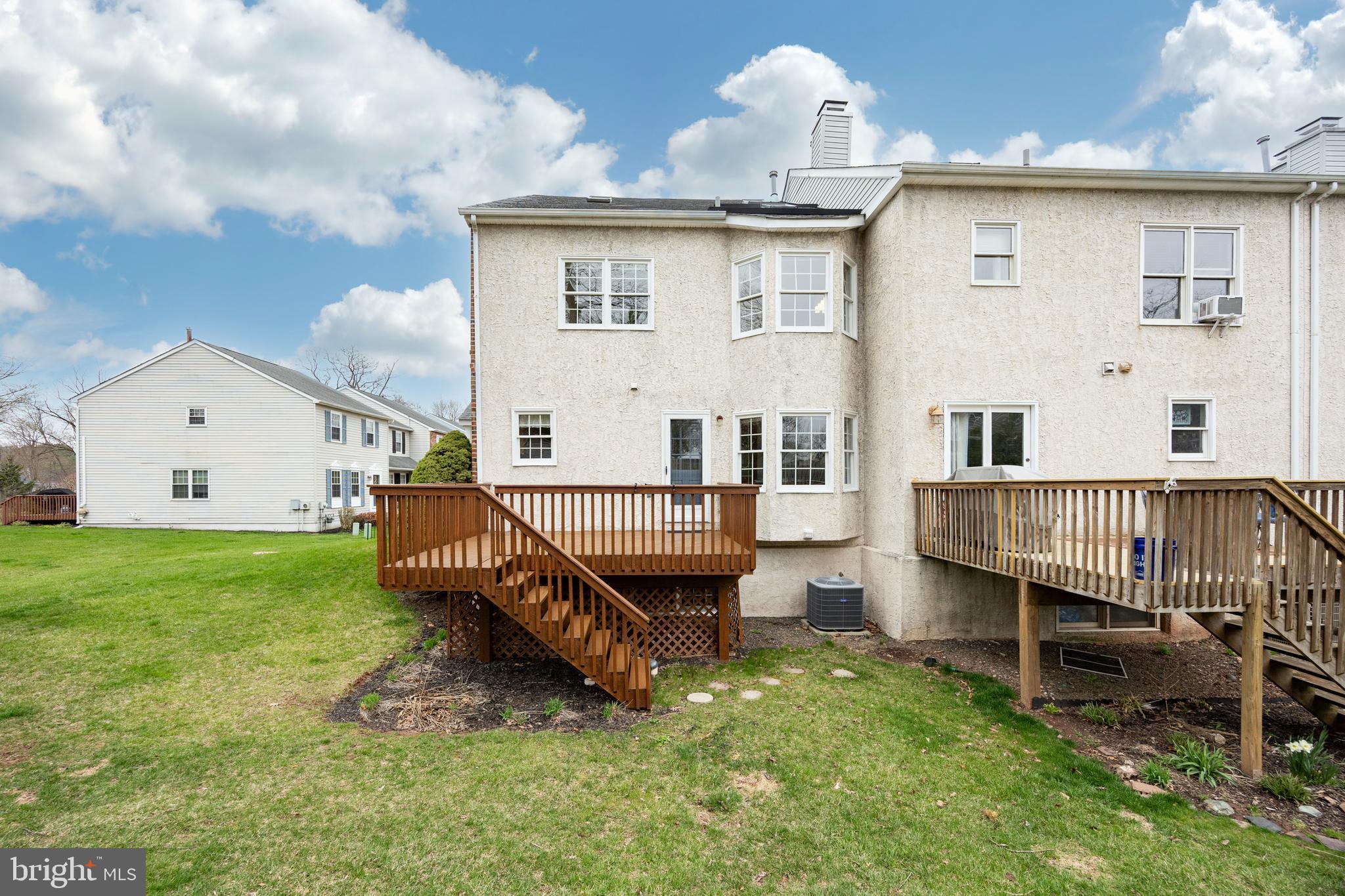 COLLEGE PARK - Residential