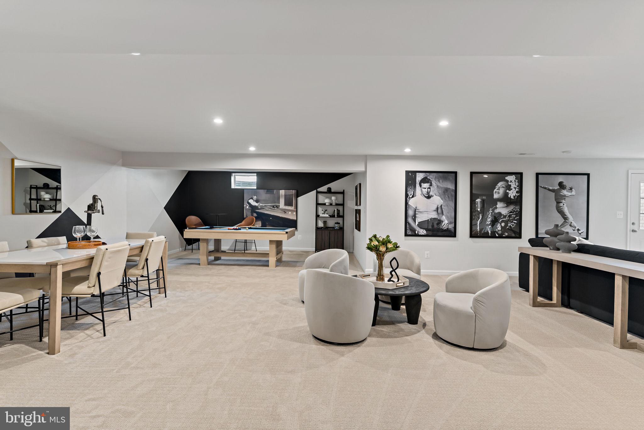 SOUTH BROOK - Residential