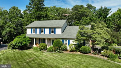 Photo of 1129 Old Eagle Road, Lancaster, PA 17601 (MLS # PALA2052494)