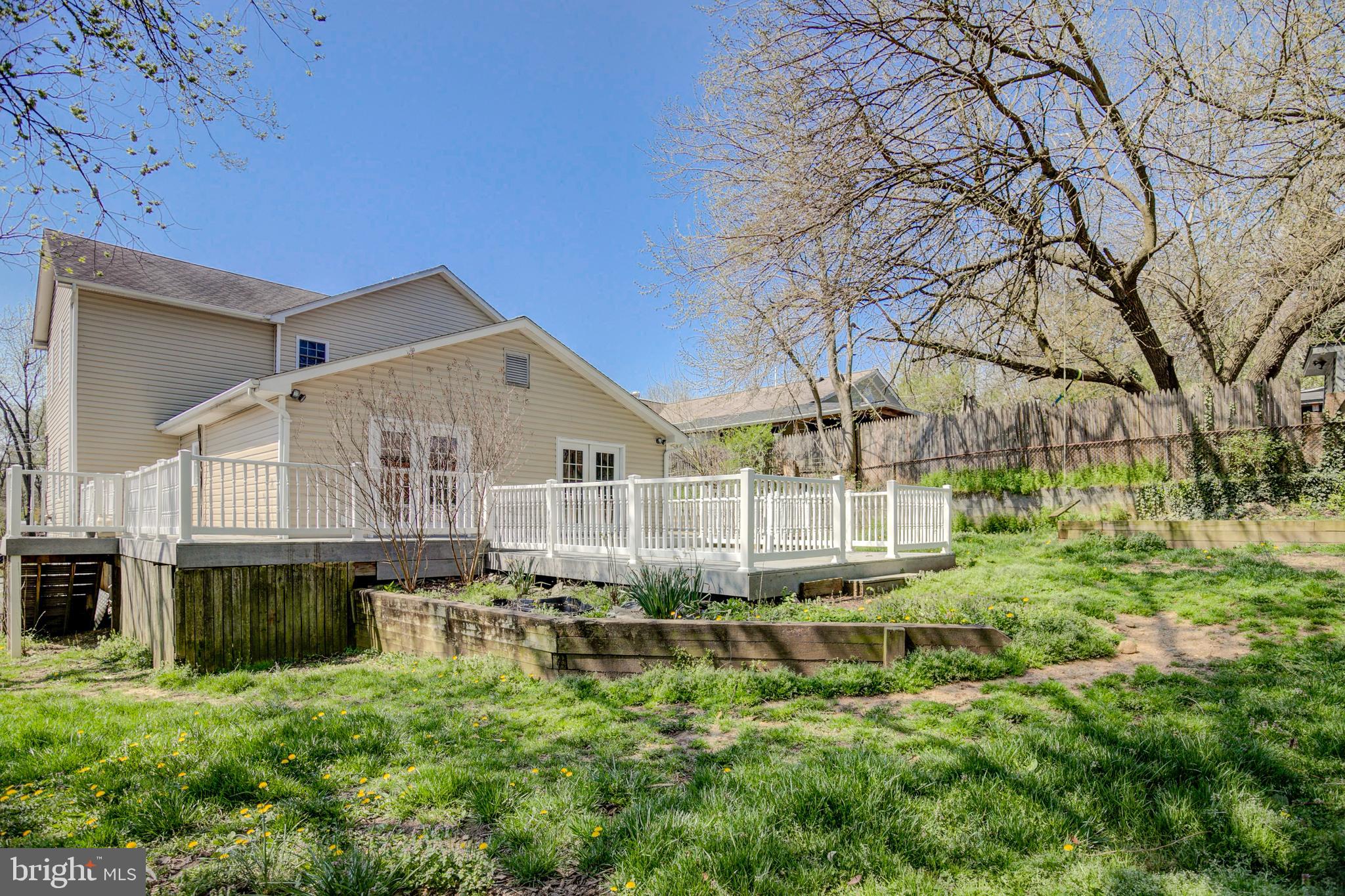 MEMORIAL HEIGHTS - Residential