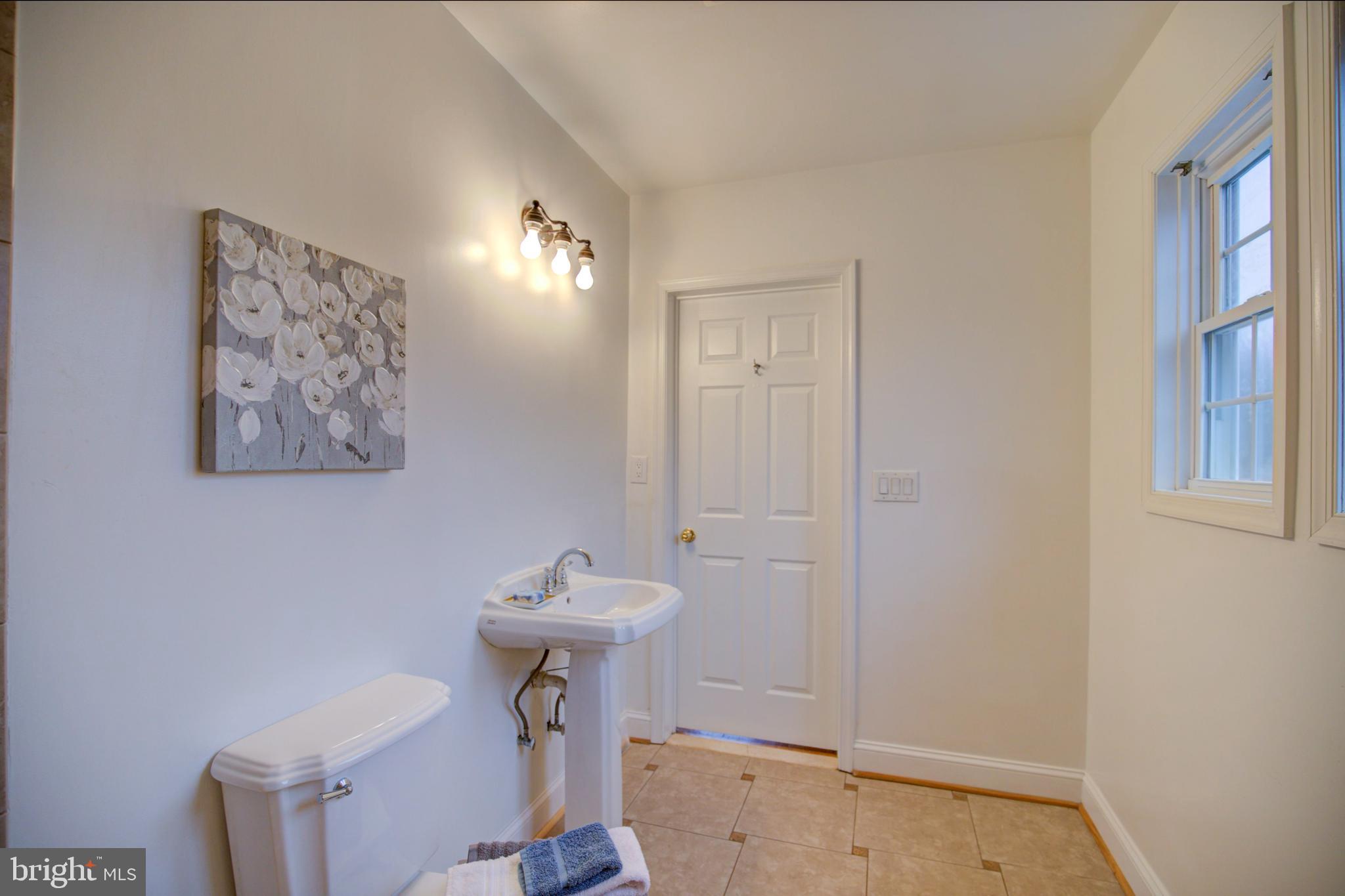 MEMORIAL HEIGHTS - Residential