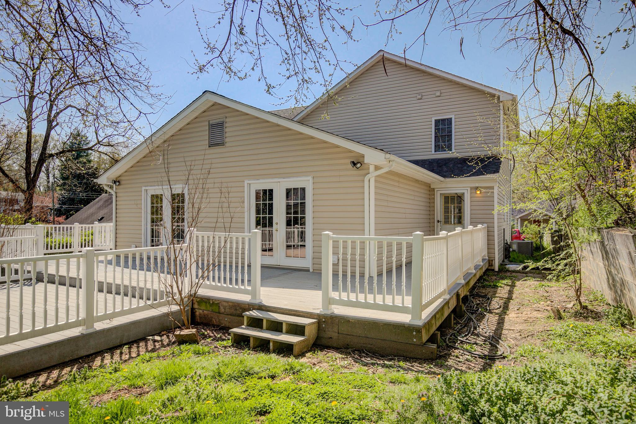 MEMORIAL HEIGHTS - Residential