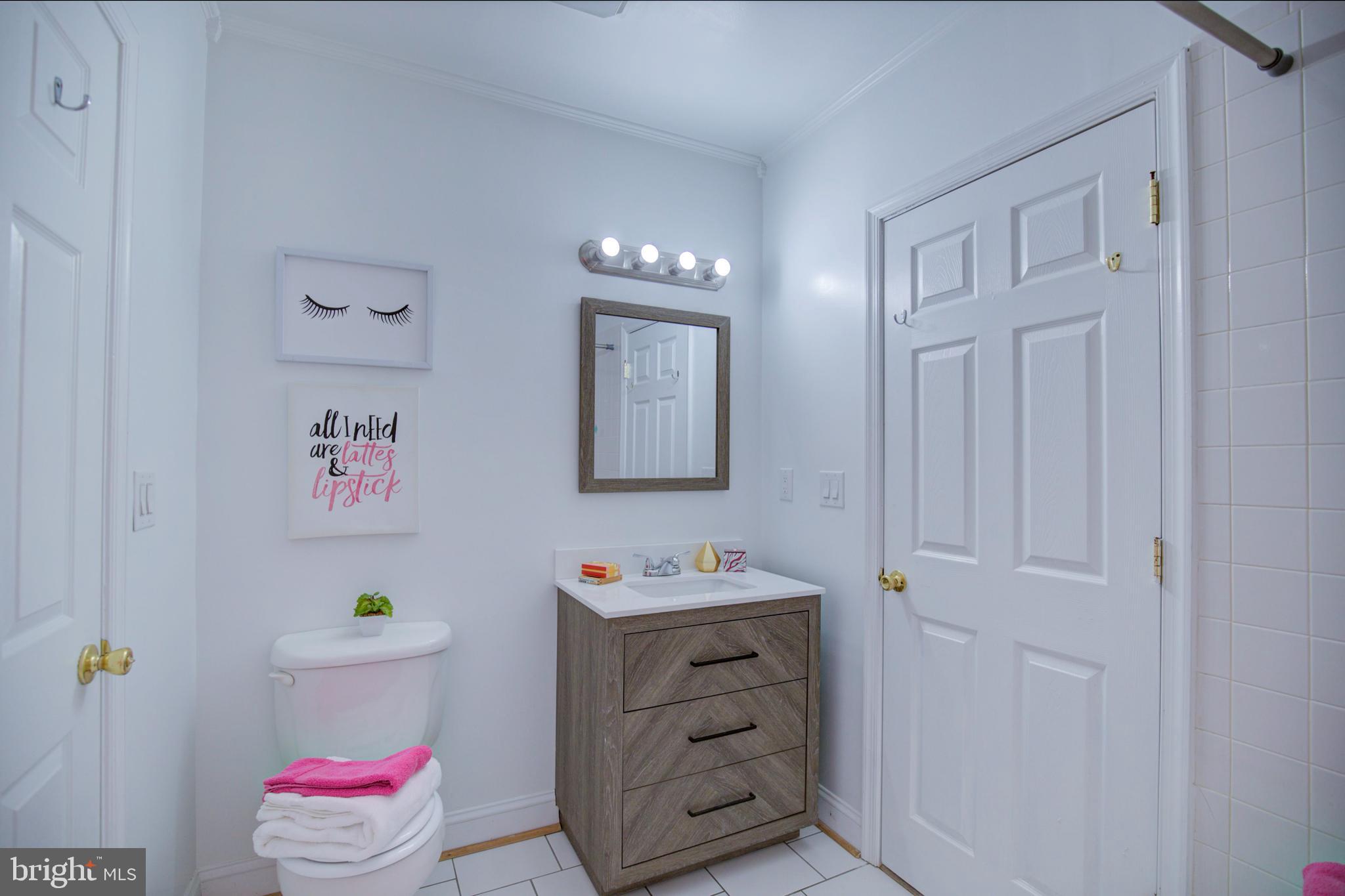 MEMORIAL HEIGHTS - Residential